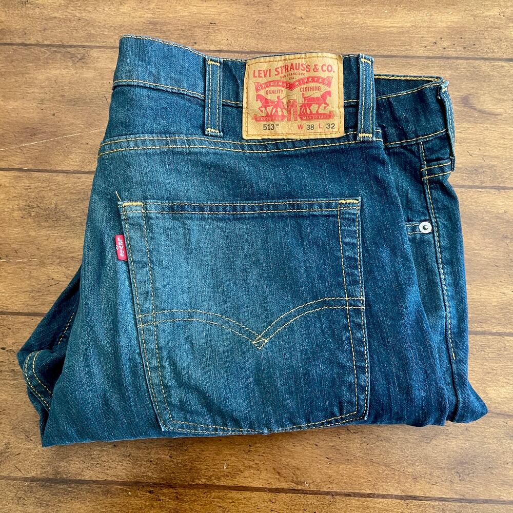 Levis 513 Blue Jeans Mens 38 x 32 Dark Wash Straight Leg A0069